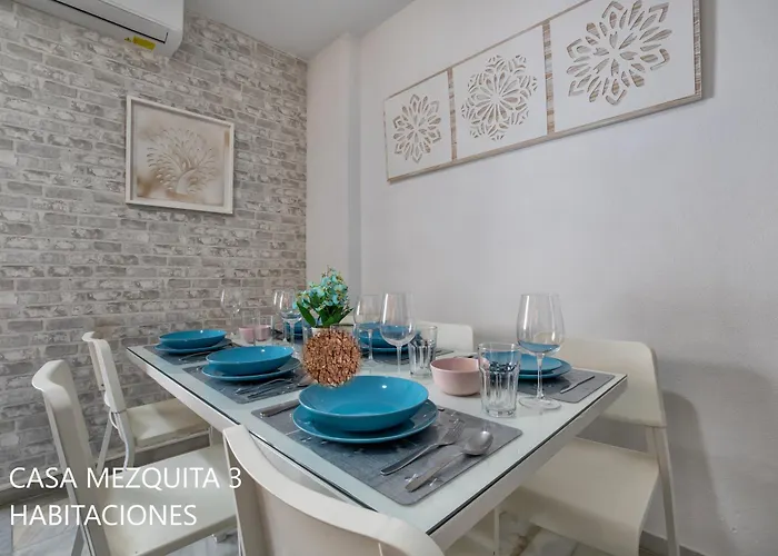 Casas Caballerizas Mezquita 1 Y 3 Hab