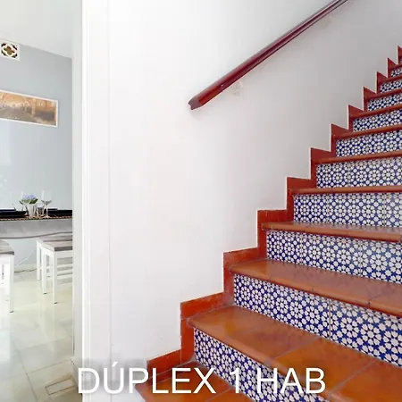 Casas Caballerizas Mezquita 1 Y 3 Hab アパート