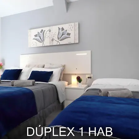 Casas Caballerizas Mezquita 1 Y 3 Hab 아파트