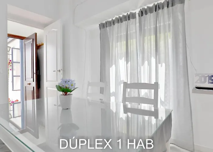 Casas Caballerizas Mezquita 1 Y 3 Hab Апартаменты