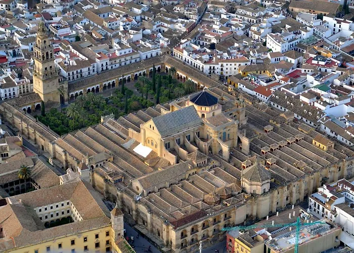 Casas Caballerizas Mezquita 1 Y 3 Hab