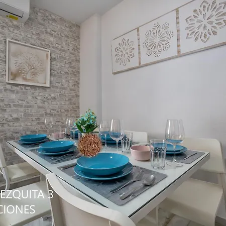 Casas Caballerizas Mezquita 1 Y 3 Hab