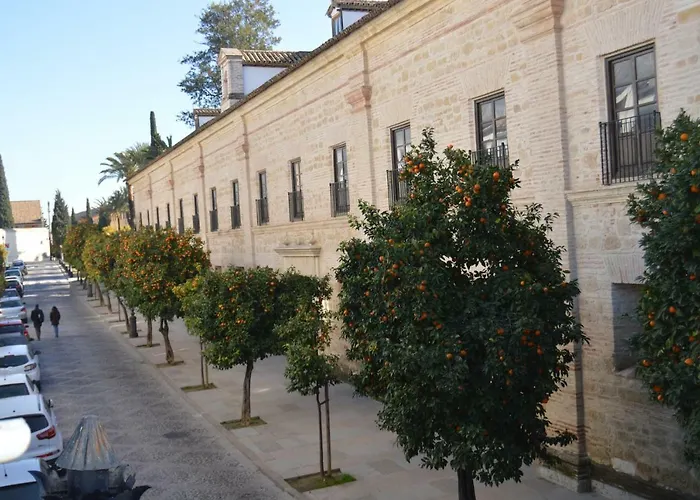 Casas Caballerizas Mezquita 1 Y 3 Hab アパート