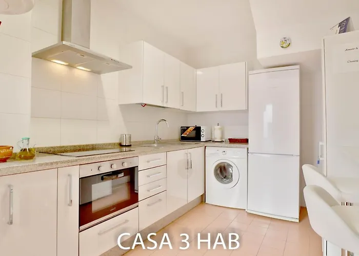 Casas Caballerizas Mezquita 1 Y 3 Hab